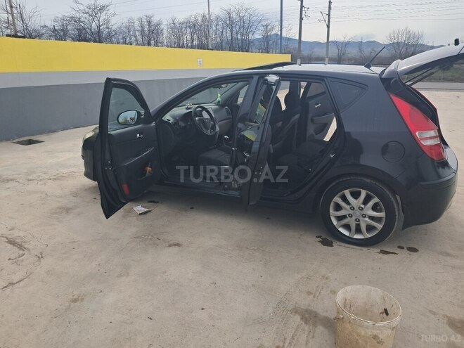 Hyundai i30-11