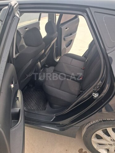 Hyundai i30-13