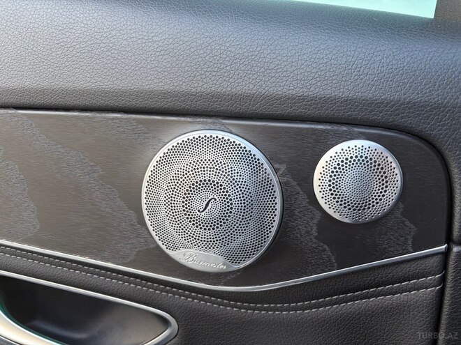 Mercedes C 300-21
