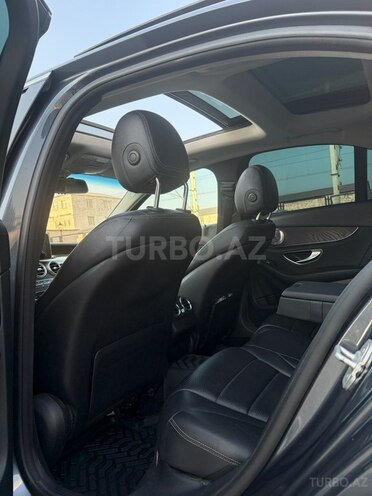 Mercedes C 300-19