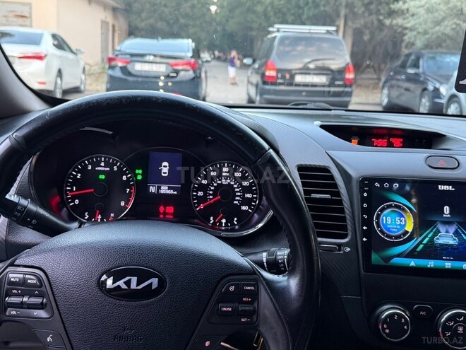Kia Forte-6