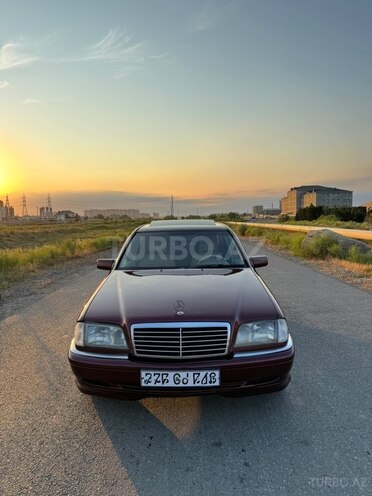 Mercedes C 230-1