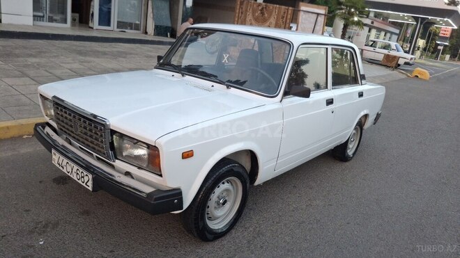 LADA (VAZ) 2107-8