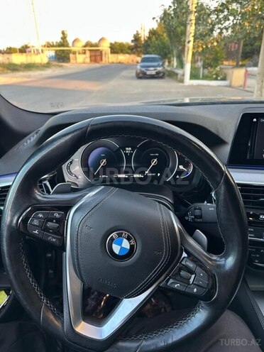 BMW 520d-4