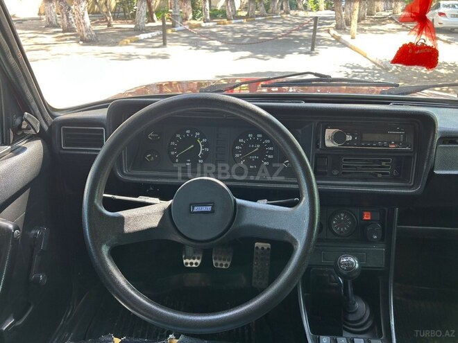 LADA (VAZ) 2107-9