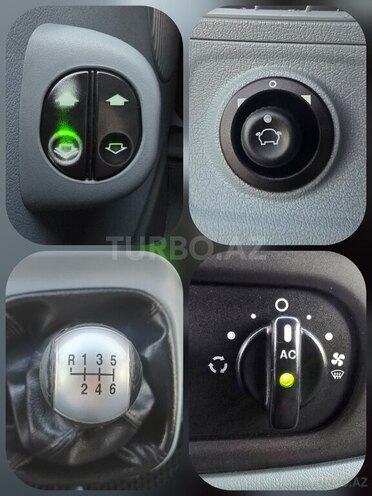 Ford Transit-15