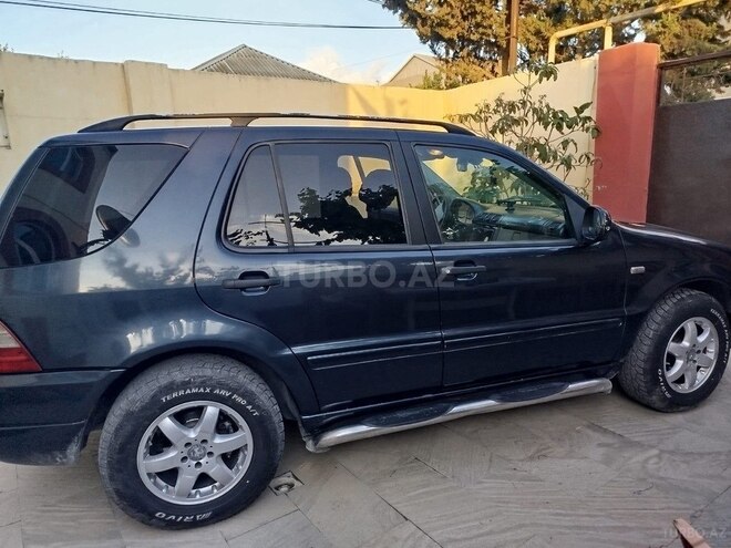Mercedes ML 270-5