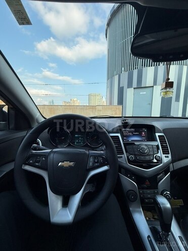 Chevrolet Cruze-9