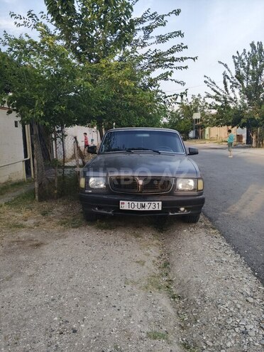 GAZ 3110 "Volga"-1
