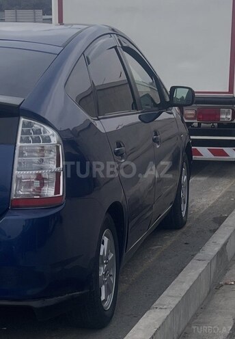 Toyota Prius-6