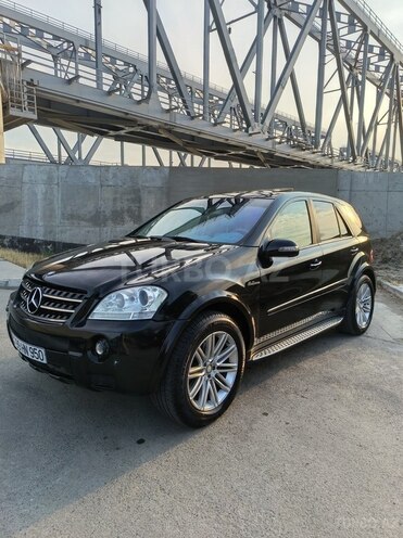Mercedes ML 500 4MATIC-8