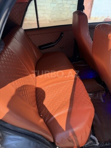 LADA (VAZ) 2107-16