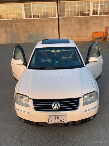 Volkswagen Passat-4