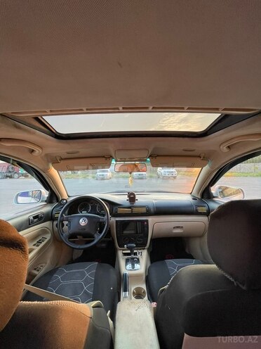 Volkswagen Passat-15