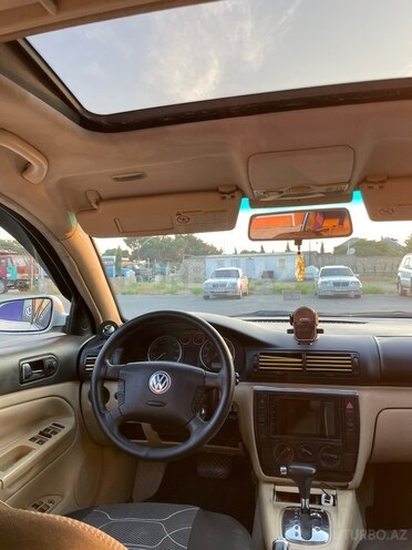 Volkswagen Passat-16