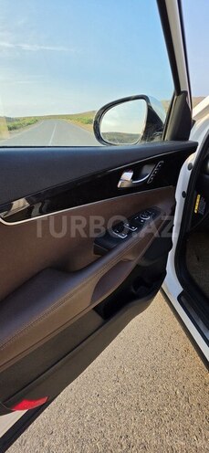 Kia Sorento-9