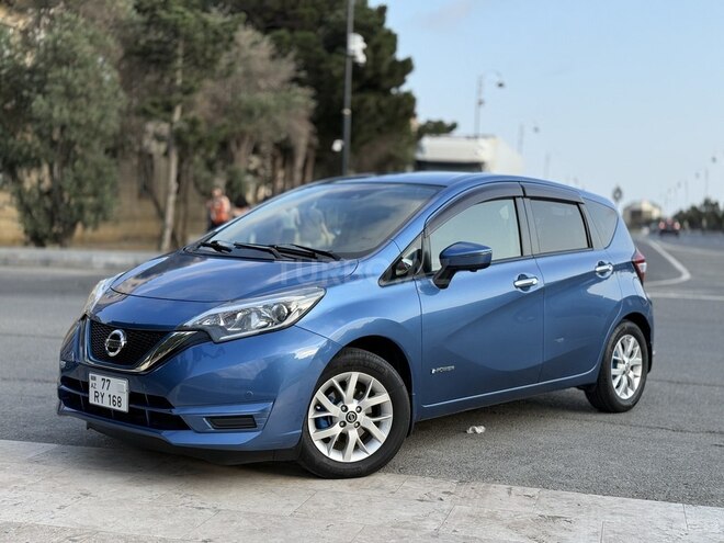 Nissan Note-2