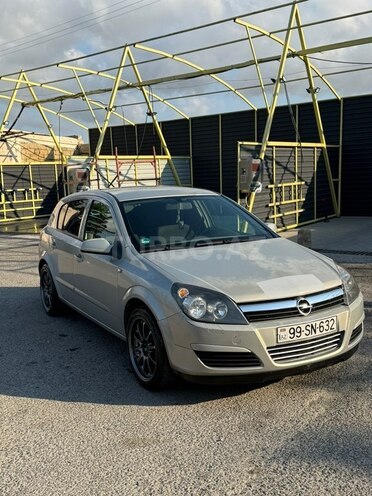 Opel Astra-2