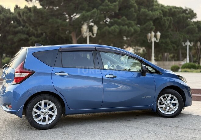 Nissan Note-3