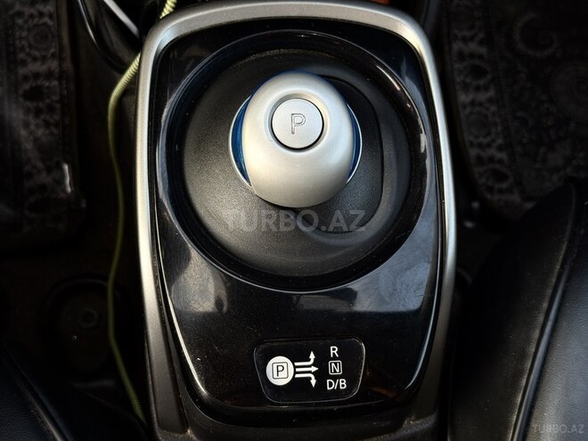 Nissan Note-13