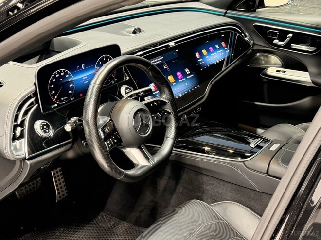 Mercedes E 200-21