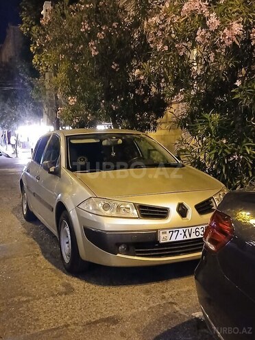Renault Megane-2