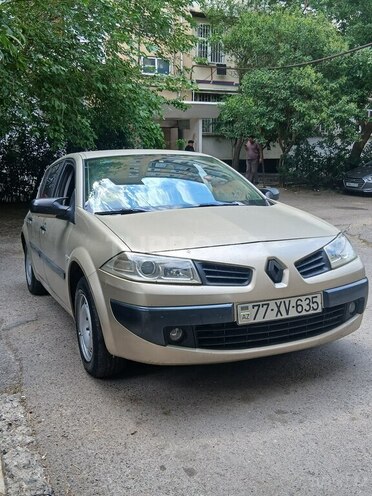 Renault Megane-1