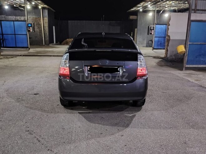 Toyota Prius-6
