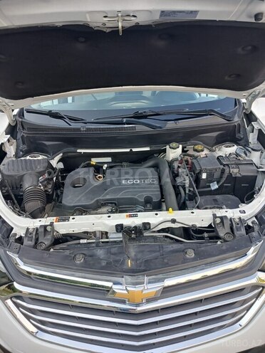 Chevrolet Equinox-7