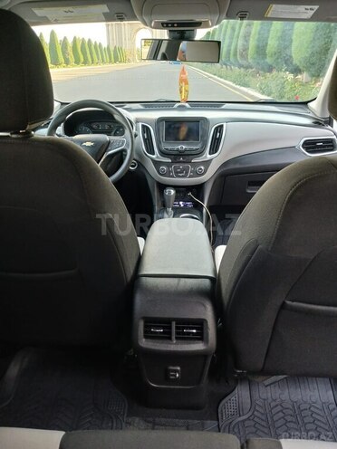 Chevrolet Equinox-8