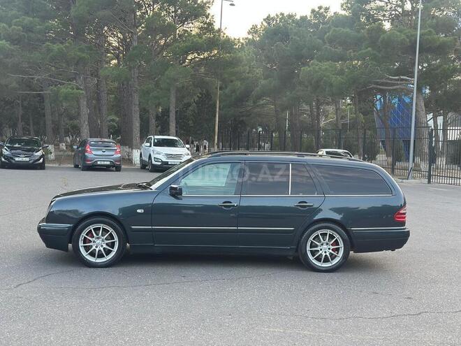 Mercedes E 240-7