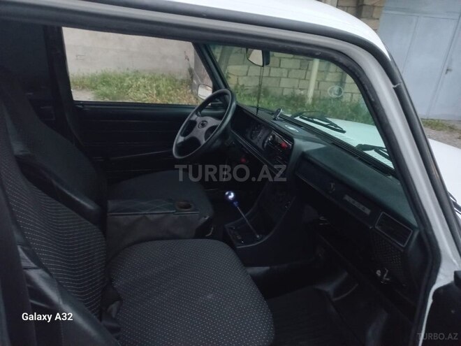 LADA (VAZ) 2107-5