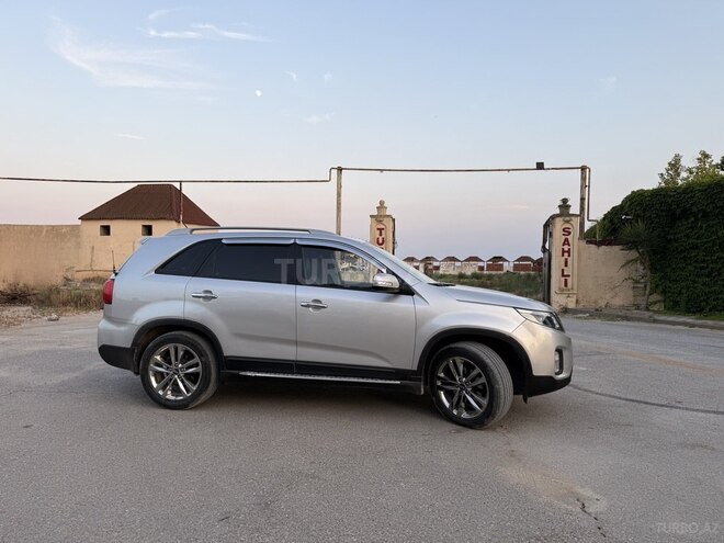 Kia Sorento-7