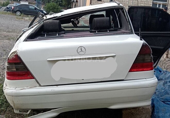 Mercedes C 200-3