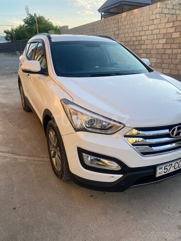 Hyundai Santa Fe-4
