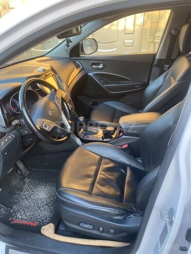 Hyundai Santa Fe-8