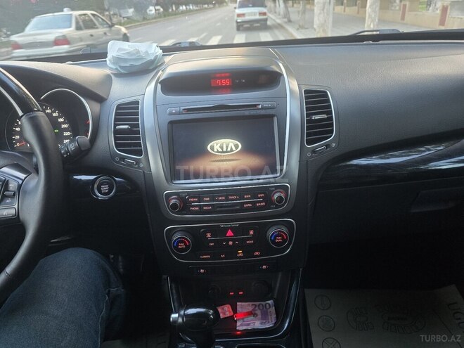 Kia Sorento-3