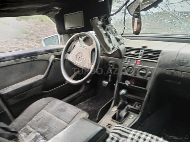 Mercedes C 200-6