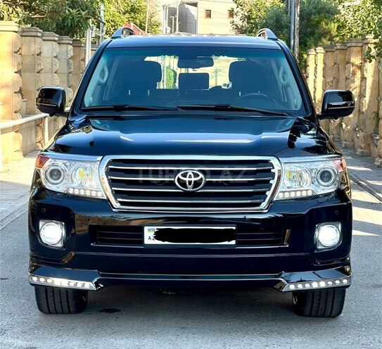 Toyota Land Cruiser-5