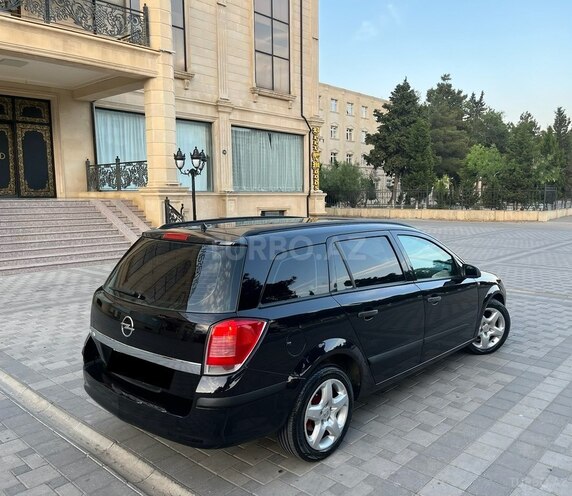 Opel Astra-12