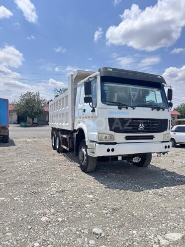 HOWO Sinotruk-1