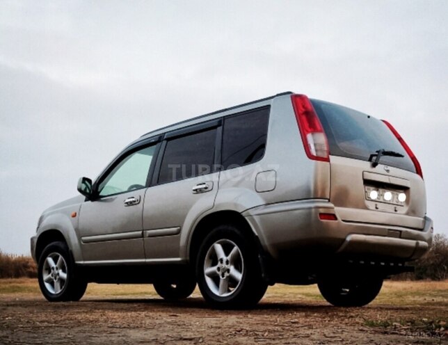 Nissan X-Trail-2