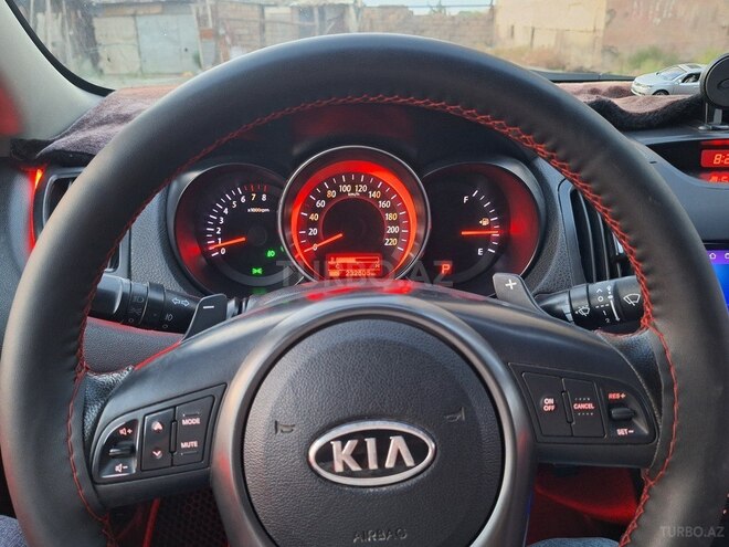 Kia Cerato-8