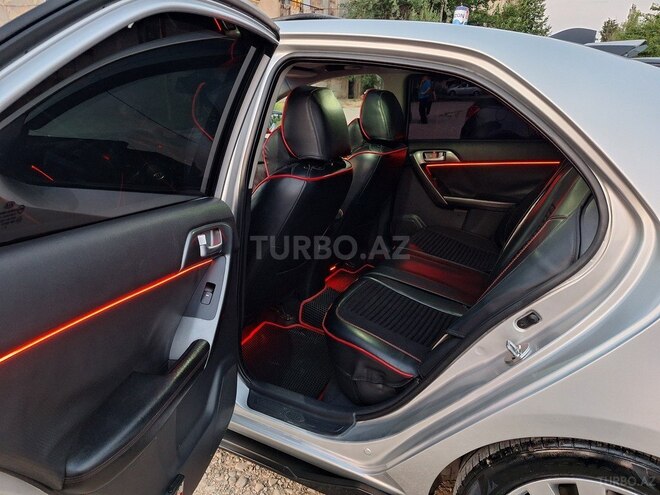 Kia Cerato-6