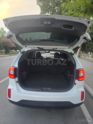 Kia Sorento-15