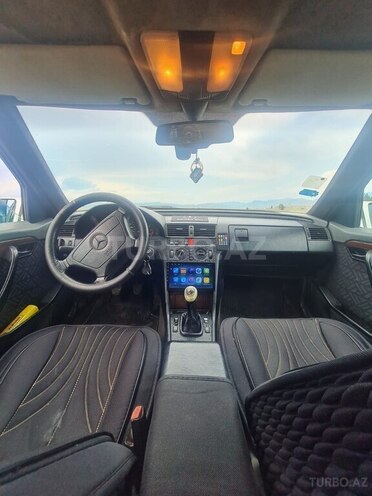 Mercedes C 220-10