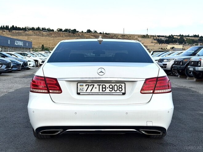 Mercedes E 250-5