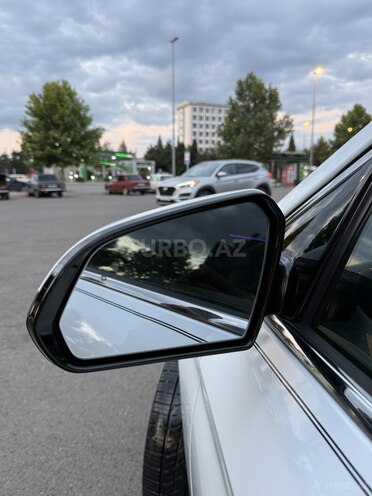 Hyundai Sonata-13