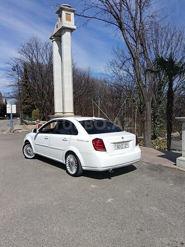 Daewoo Gentra-4
