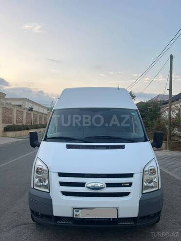 Ford Transit-1